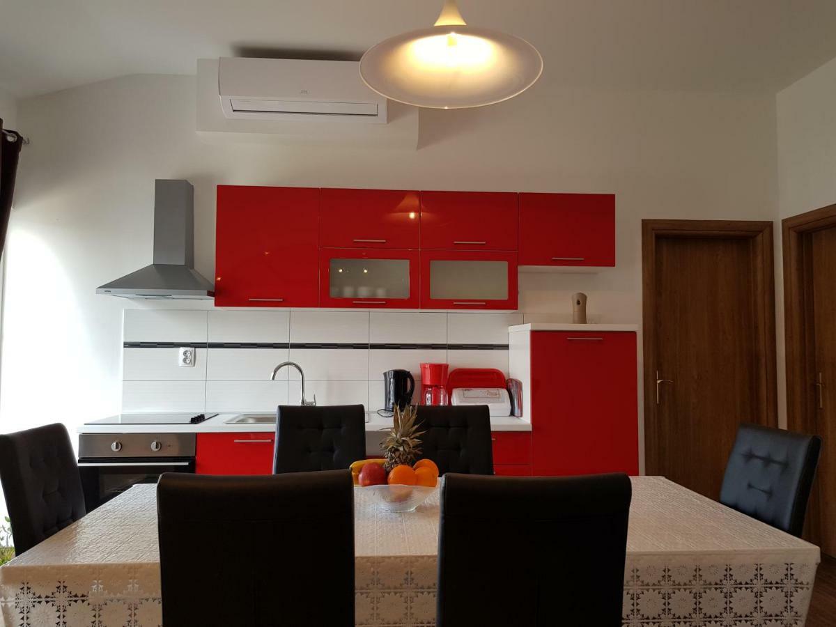 Apartment Jopa シベニク エクステリア 写真