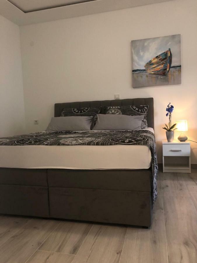 Apartment Jopa シベニク エクステリア 写真